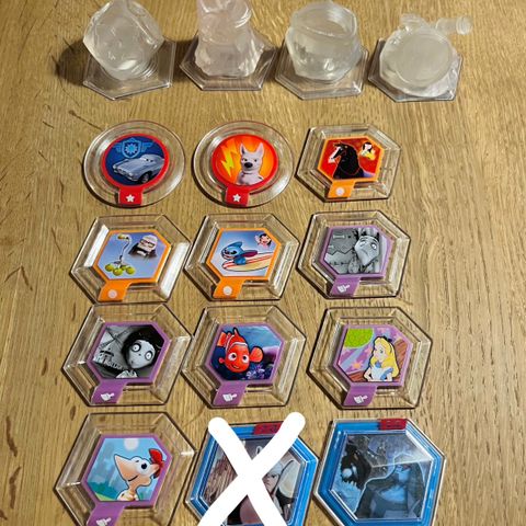 Disney Infinity Brikker, Krystaler 20kr/stk eller 200kr for alle