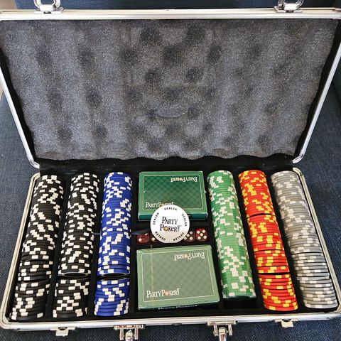 Poker set til salgs - 300 sjetonger