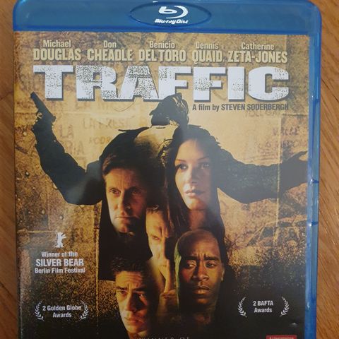 TRAFFIC (2000)