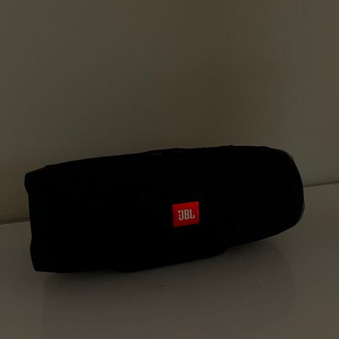 JBL charge 3