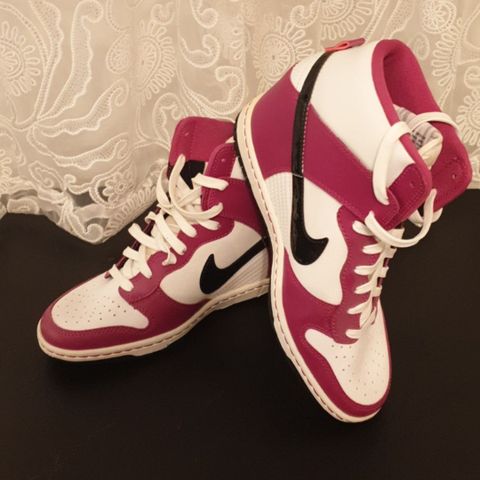 Nike sko str. Ca.37,5