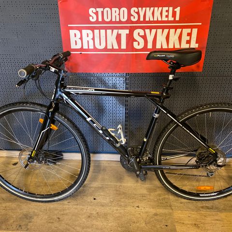 Sendes! Large Gt hybridsykkel med skivebremser og uten demping