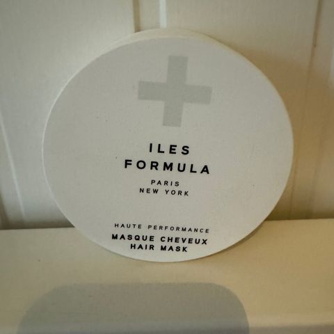 ILES FORMULA  Hair Mask