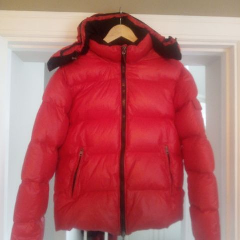 Moncler Himalaya