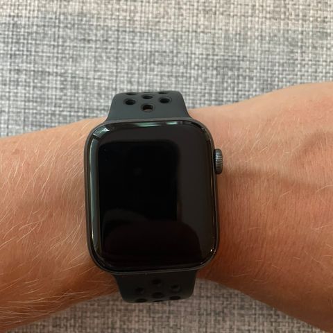 Apple Watch Series 6 44mm GPS + Cellular(4G) Space grey/Stellargrå