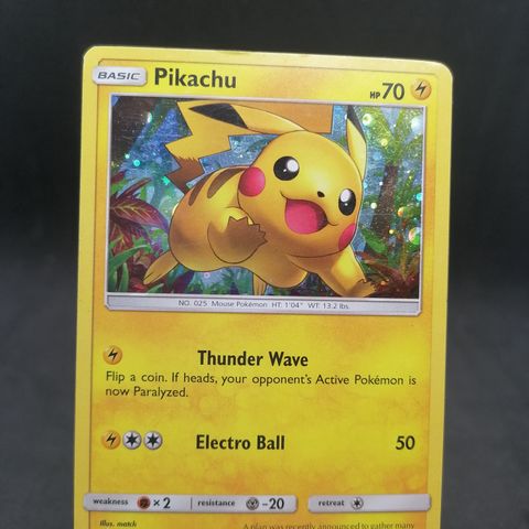 Pikachu SM76