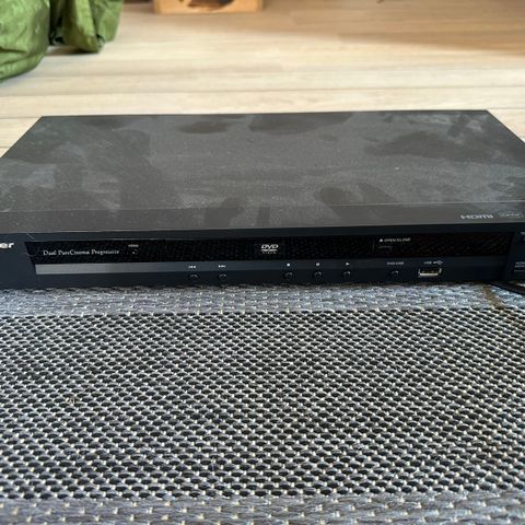 Pioneer DV-410V Dvd Spiller