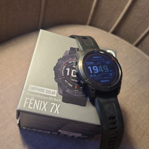 Garmin fenix 7x sapphire solar