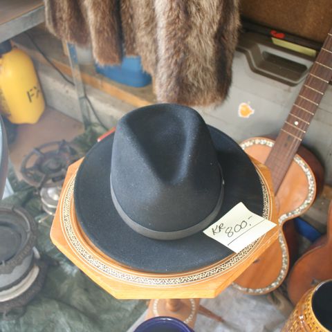 Stetson Yutan Herrehatt.  Vintage og ubrukt 100 % ull. Str L