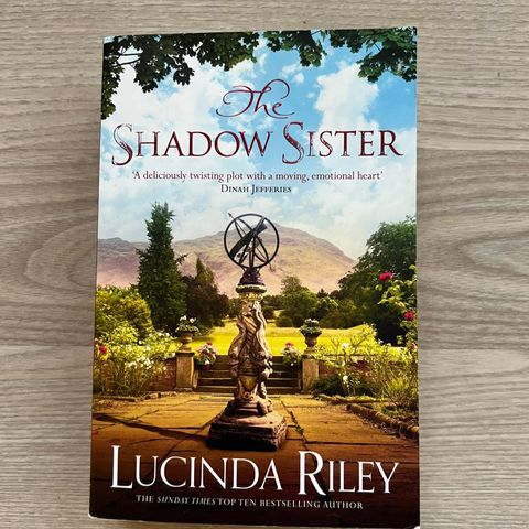 Lucinda Riley - the shadow sister