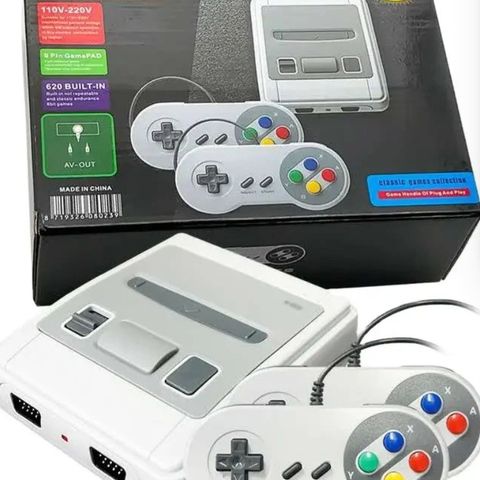 Mini Super Nintendo (SNES) og HDMI adapter