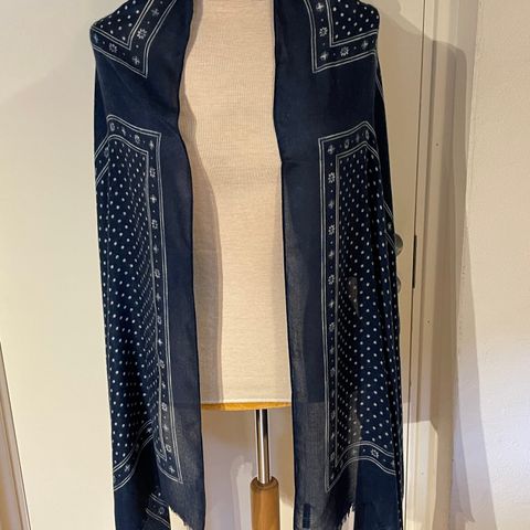 Mykt skjerf Armani Jeans 60 x 180 cm