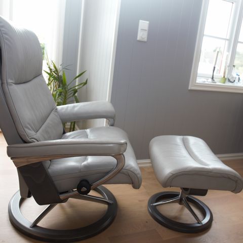 Ekornes Stressless® View (L) Signature lenestol m/krakk til salgs.