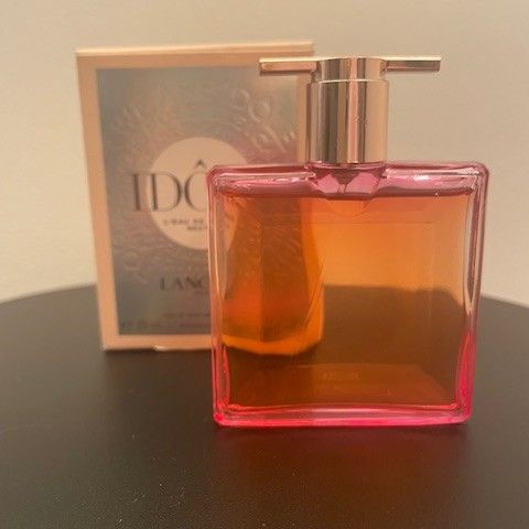 Idôle l'Eau de Parfum Nectar Perfume