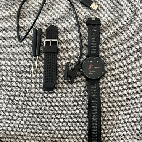 Garmin Forerunner 735 XT