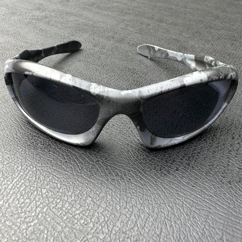 Oakley monster dog camo