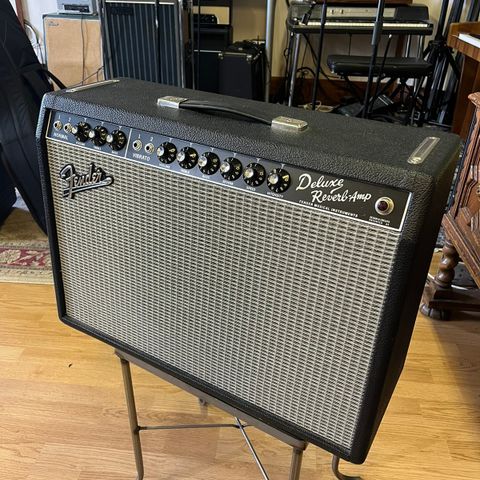 Fender Deluxe Reverb 65RI