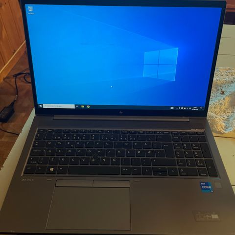 HP Zbook Firefly 15 G8