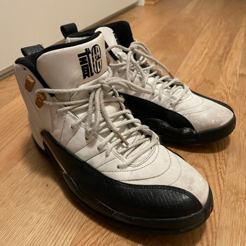 Jordan 12 CNY Str:44,5