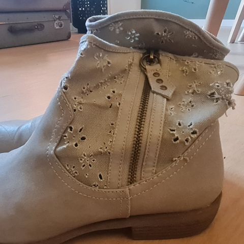 Boots fra Stella