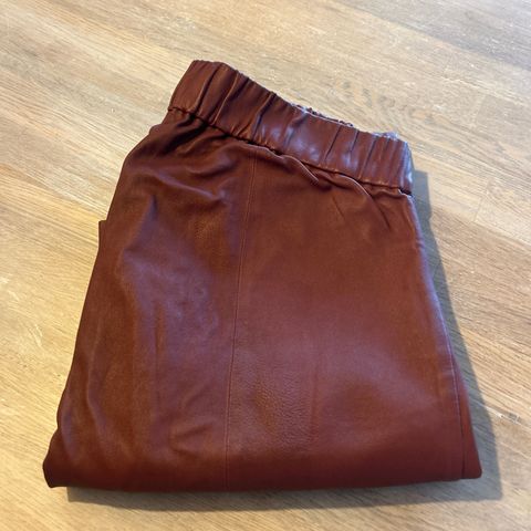 Cedar pant skinnbukse