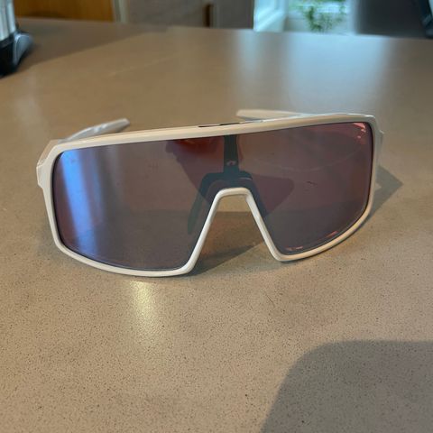 Oakley Sutro solbriller