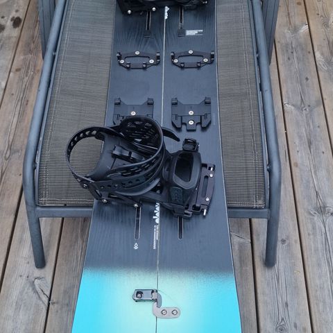 Burton Family Tree Splitboardpakke selges