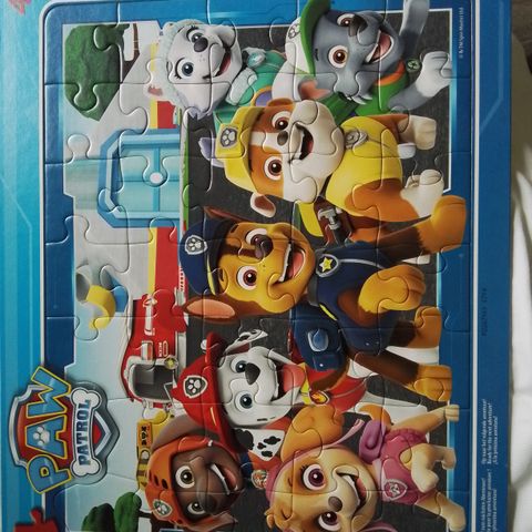 Gråtass og paw patrol