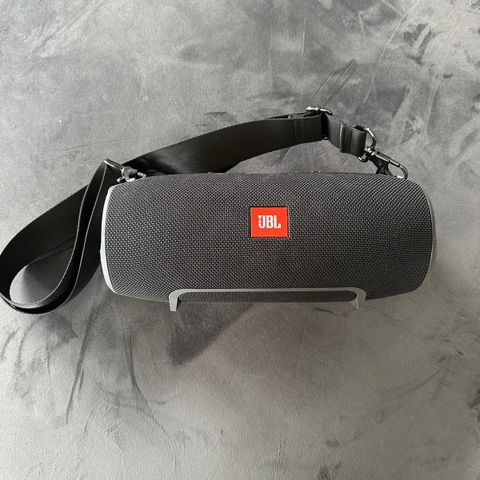 JBL Extreme