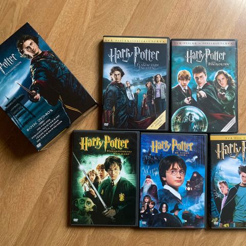 Harry Potter Collection, DVD. 5 stk. filmer.