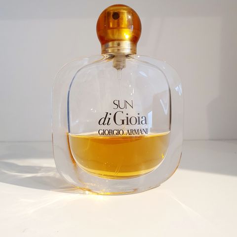 Armani parfyme "Sun di Gioia"