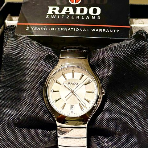 Rado True Keramikk Sølv Herreklokke