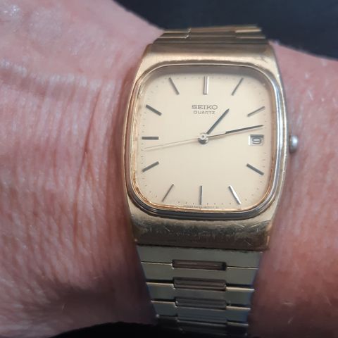 Seiko Quartz 6432-5050 fra 1981. Caliber 6432A