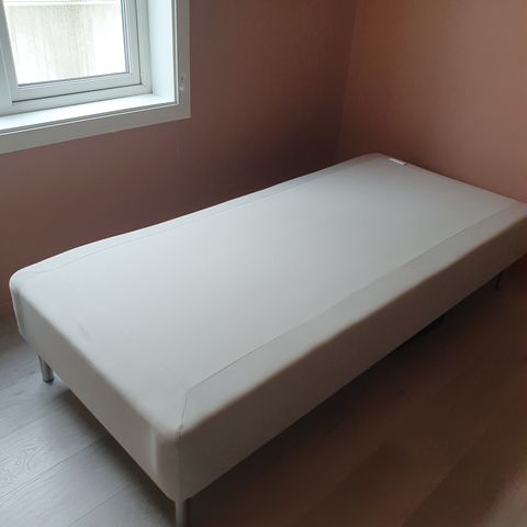 IKEA Snarum rammemadrass med  ben - 90x200