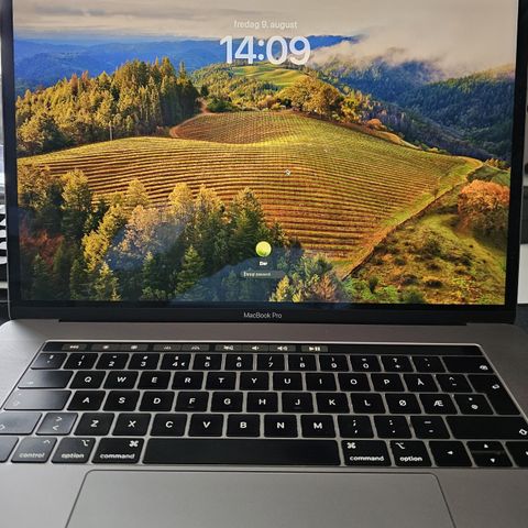 Macbook Pro 2018 15-tommer retina