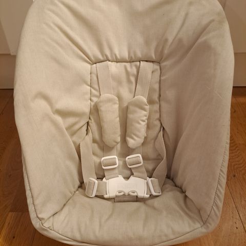 Pent brukt Stokke Tripp Trapp Newborn Set