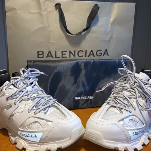 Balenciaga track 3.0 white