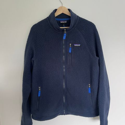 Patagonia retro pile