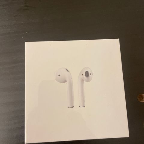 Apple AirPods uåpnet