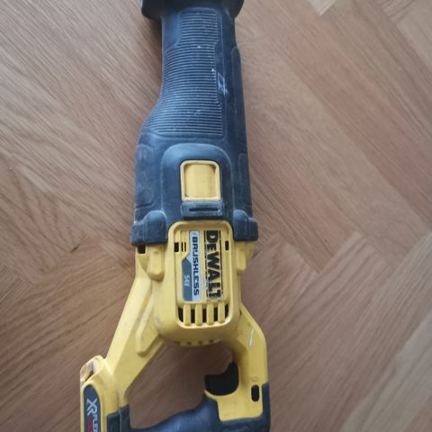 Dewalt Tigersag