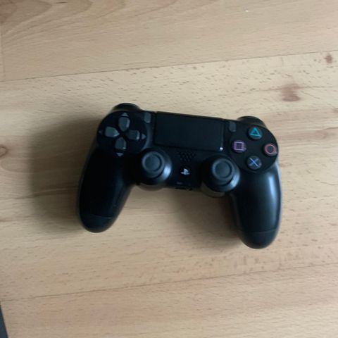 ps 4