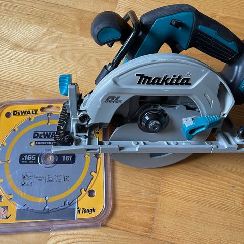 Makita DHS680 sirkelsag