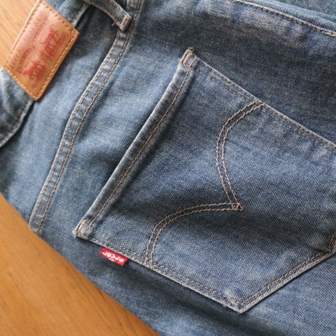 Levis bukse