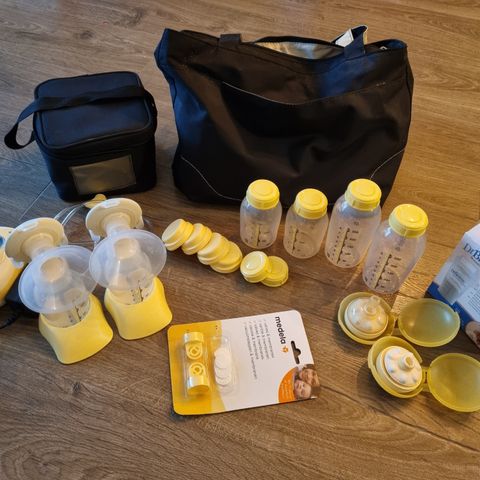 Medela freestyle dobbel brystpumpe med flasker, sugetopp og fryseposer