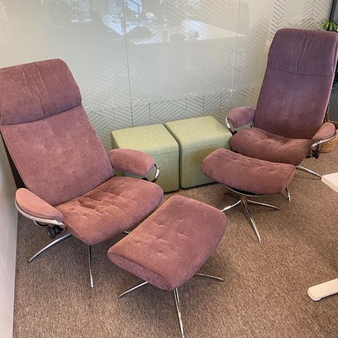 2 stk Stressless London fra Ekornes med fotskammel