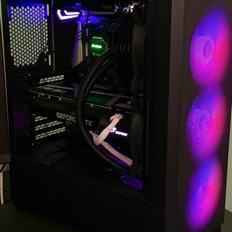 Gaming PC | RTX 3070 | i7 9700K | 32 GB RAM | SSD