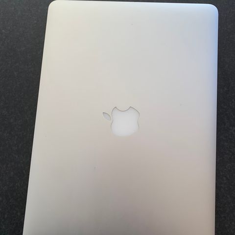 MacBook Air (2016)