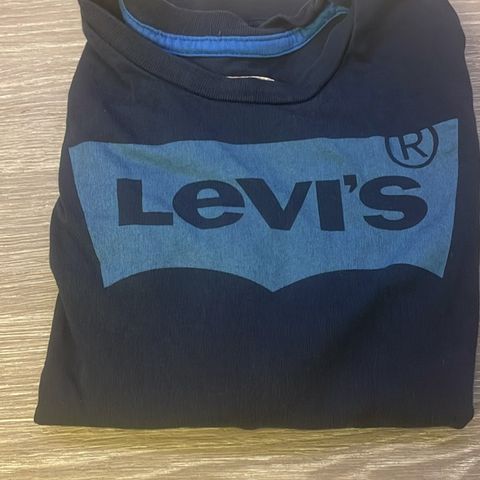 Levis genser str 5 år