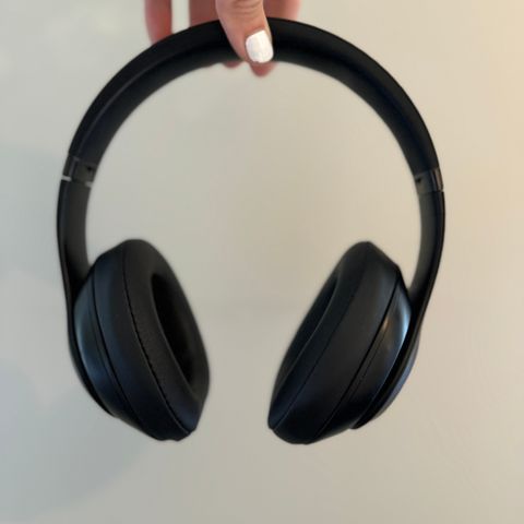 Beats Studio 3 wireless