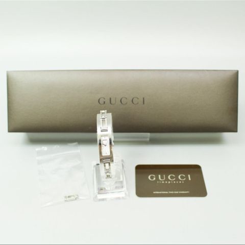 Komplett Gucci klokke 3900L